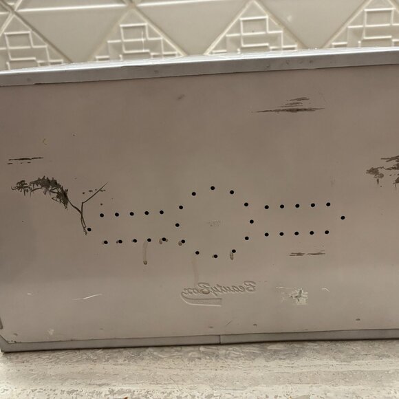 Vintage Bread Box - Picture 8 of 11